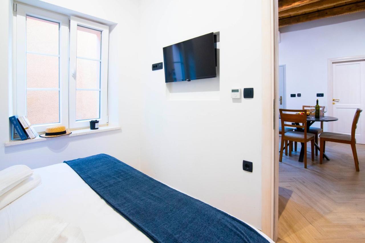 Apartments Allegra Sinj Bagian luar foto