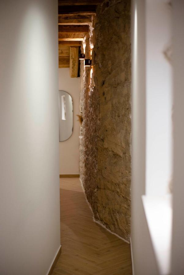Apartments Allegra Sinj Bagian luar foto